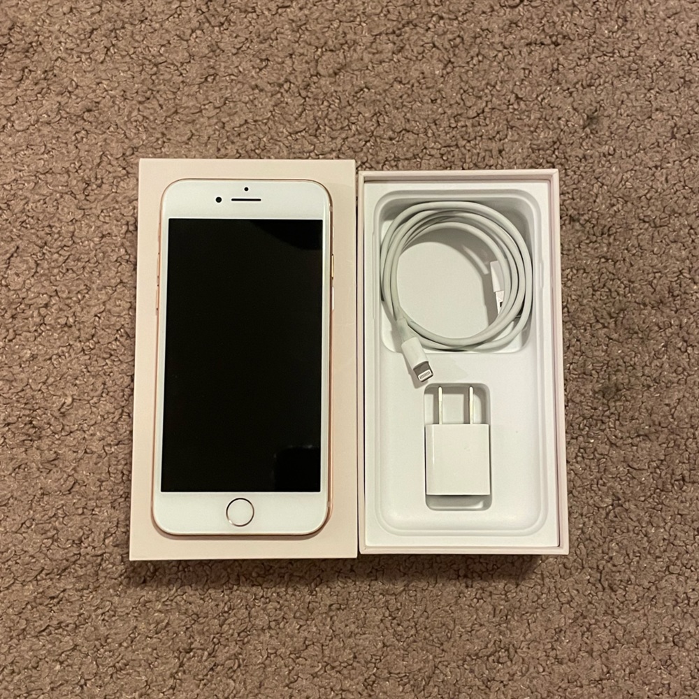 iPhone 7 with Charger Included